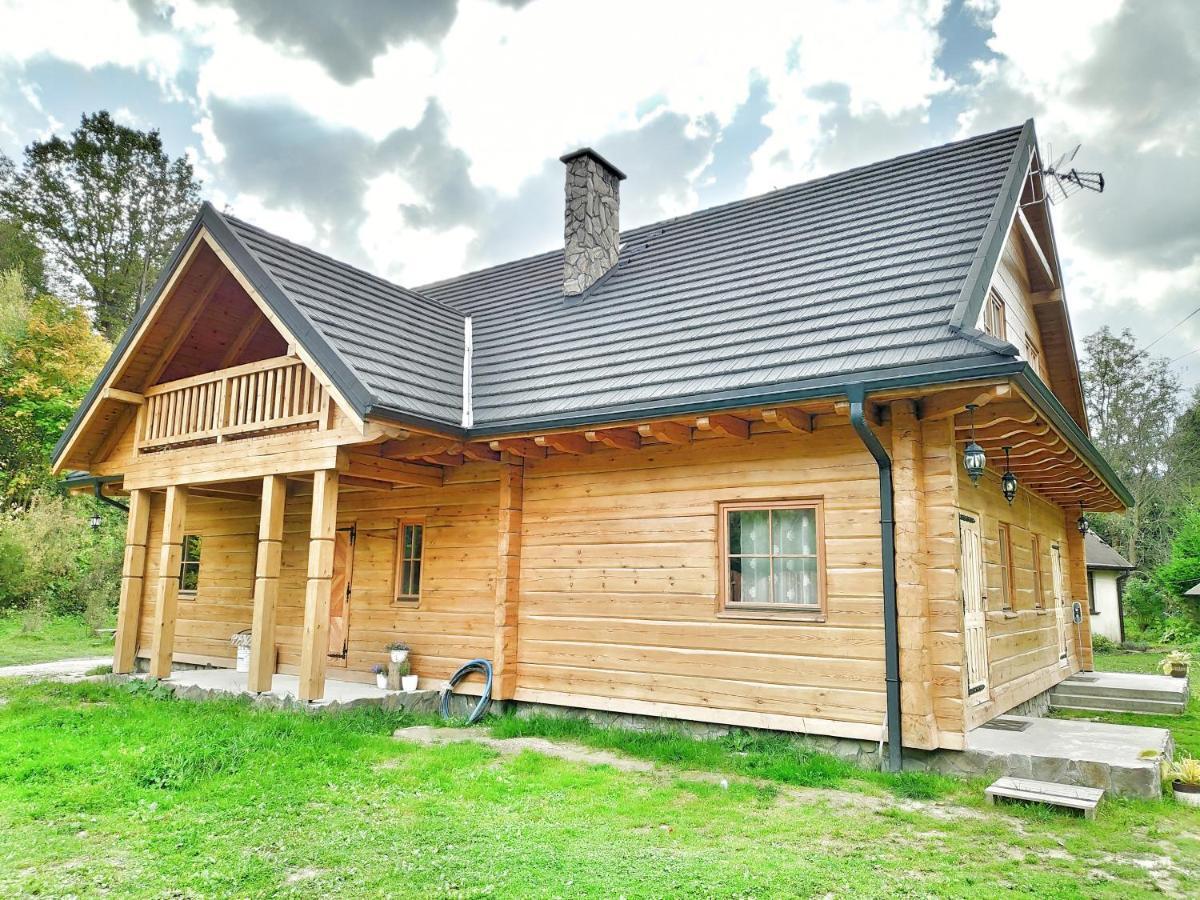 Fajna Chatka Ustrzyki Dolne Exterior foto